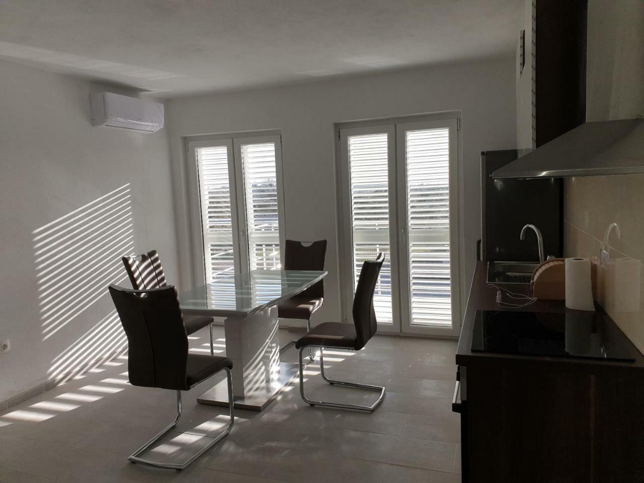 זאדאר Apartments Nella חדר תמונה